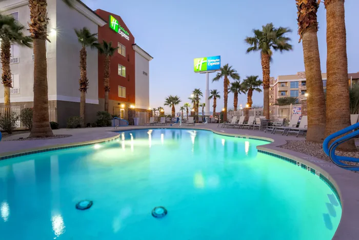 Holiday Inn Express Las Vegas - Stadium Area by IHG
