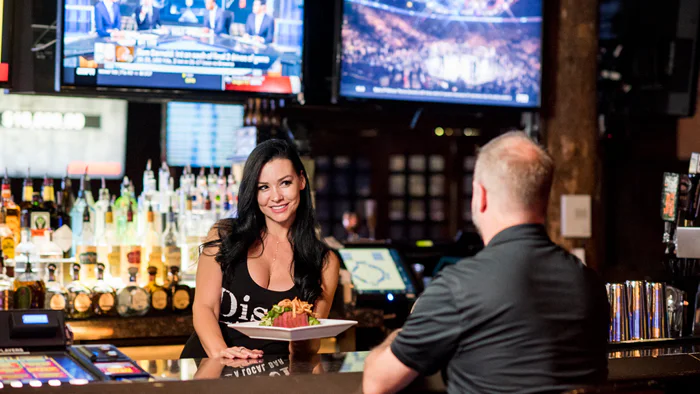 Distill - A Local Bar