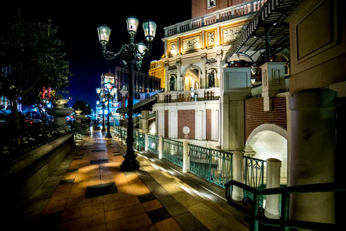 Las Vegas Ghost Tours & Haunted Pub Crawls