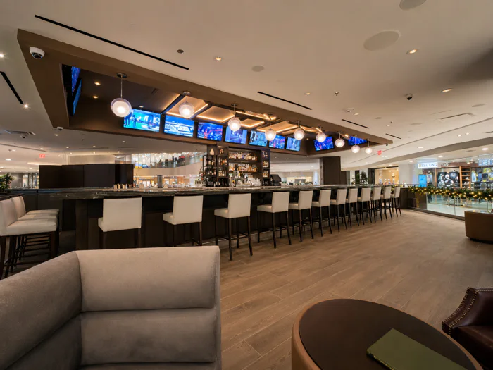 Maxim Lounge
